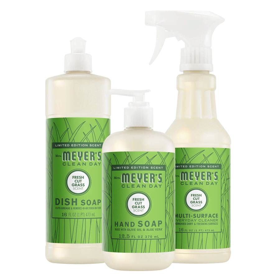 5bf57d9d-a174-53b9-9ed7-57a1e35089ae.png Fresh Cut Grass Kitchen Basics Set - Image 1